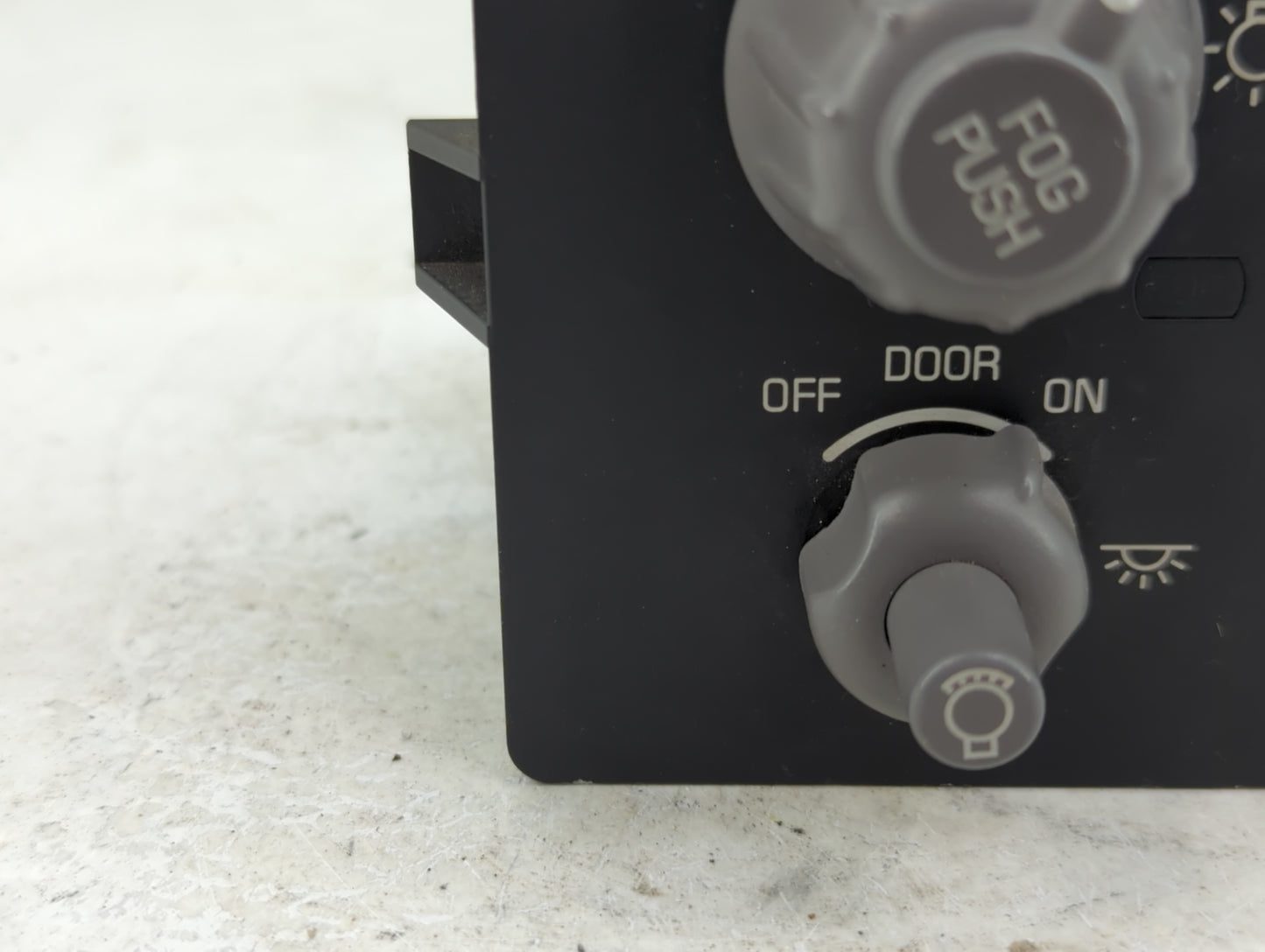 2001 Pontiac Aztek Headlight Head Light Switch Lamp Control 10410465 - Oemusedautoparts1.com