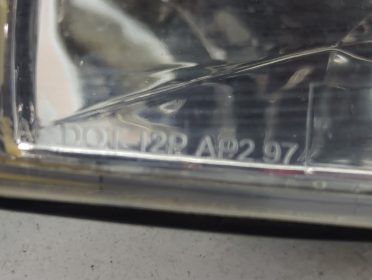 2001 Pontiac Grand Prix Driver Left Oem Head Light Headlight Lamp - Oemusedautoparts1.com