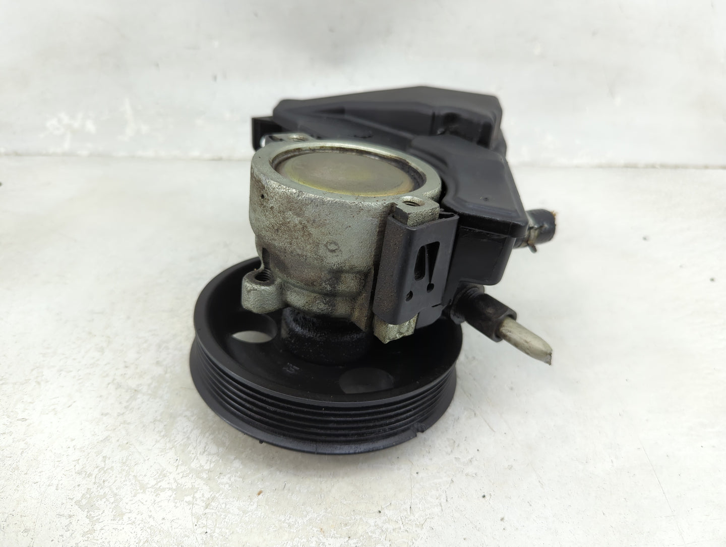 1994-2003 Pontiac Grand Prix Power Steering Column Pump Oem - Oemusedautoparts1.com