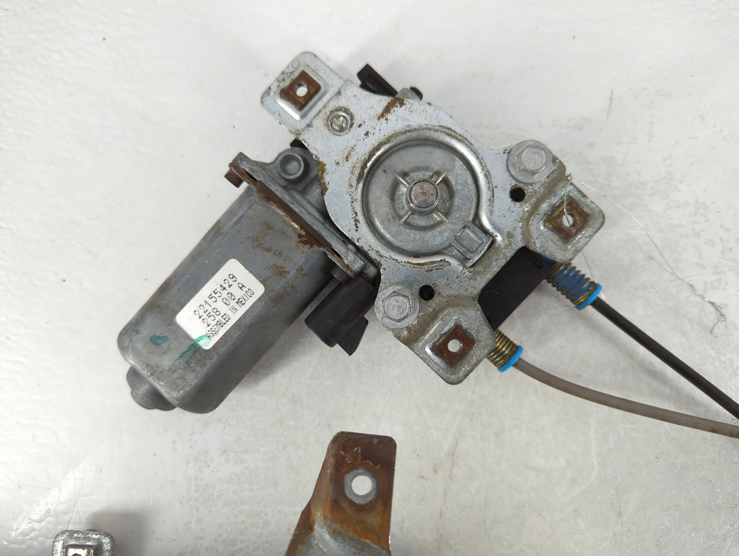 1997-2003 Pontiac Grand Prix Driver Left Rear Window Regulator 733583 - Oemusedautoparts1.com