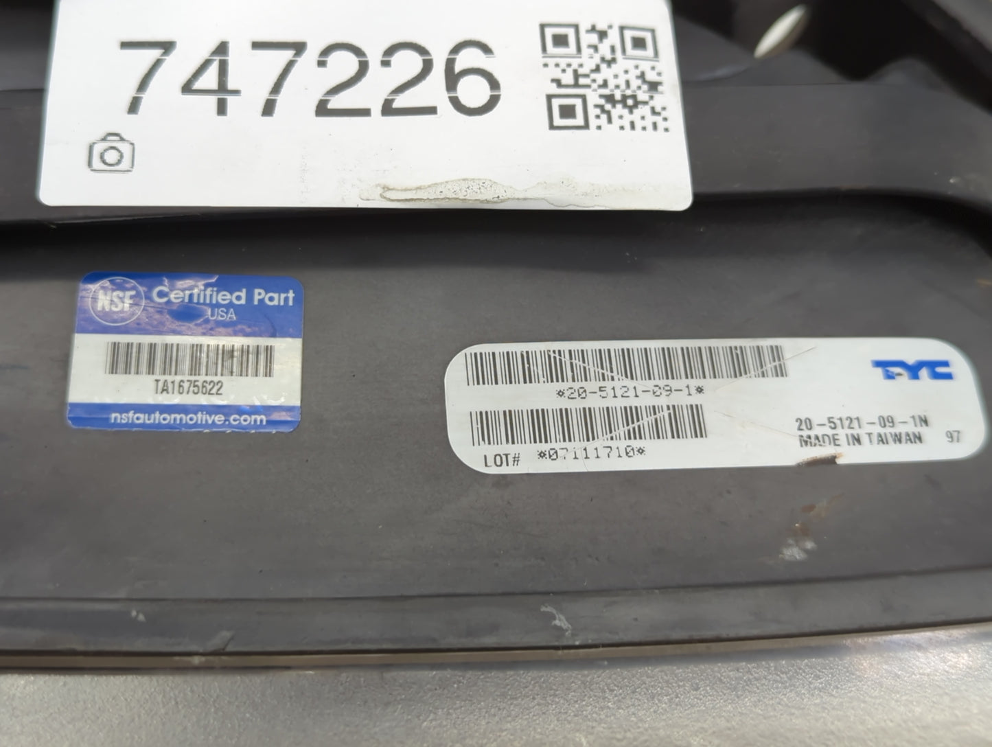 1997 Pontiac Grand Prix Passenger Right Oem Head Light Headlight Lamp - Oemusedautoparts1.com