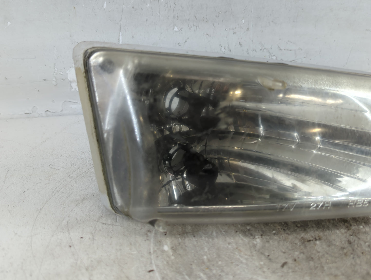 1997-2003 Pontiac Grand Prix Driver Left Oem Head Light Headlight Lamp - Oemusedautoparts1.com