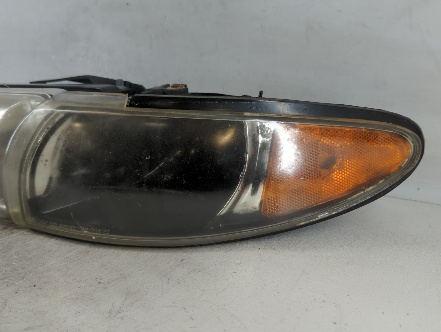 1997 Pontiac Grand Prix Passenger Right Oem Head Light Headlight Lamp 774661 - Oemusedautoparts1.com