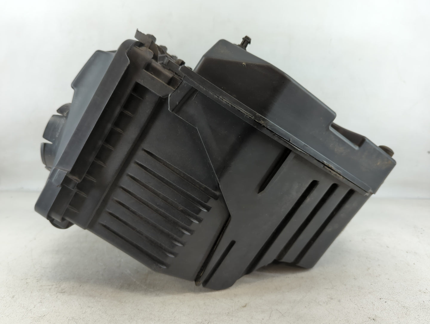 1999-2001 Pontiac Grand Prix Air Cleaner Intake-duct Hose Tube - Oemusedautoparts1.com