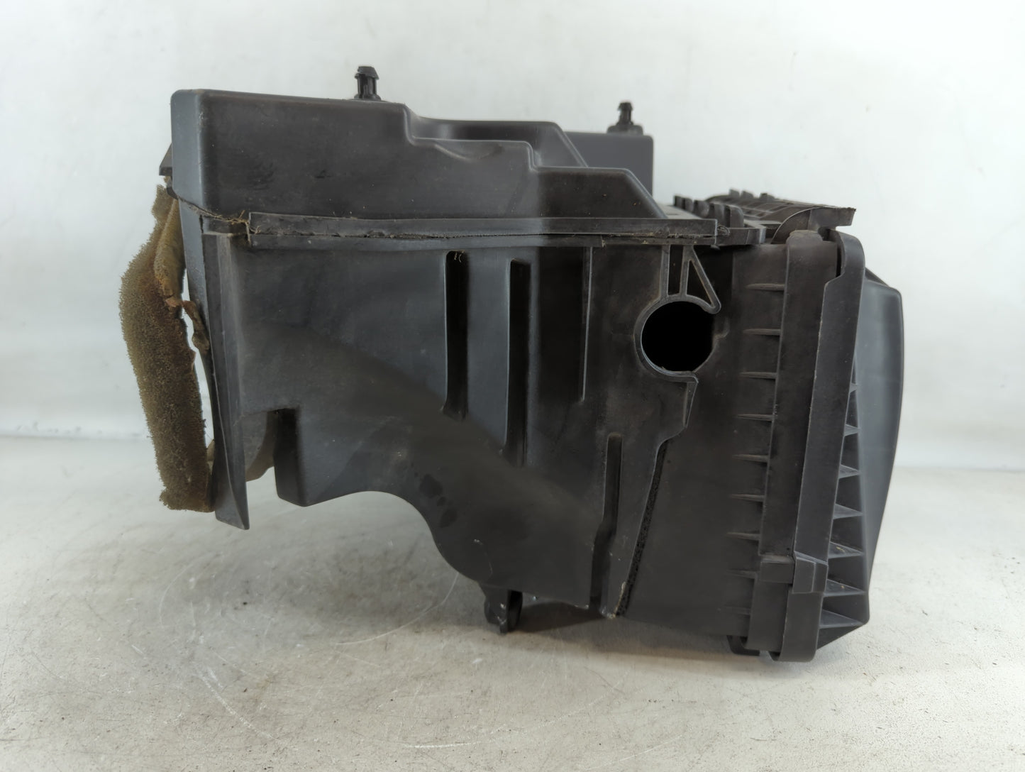 1999-2001 Pontiac Grand Prix Air Cleaner Intake-duct Hose Tube - Oemusedautoparts1.com