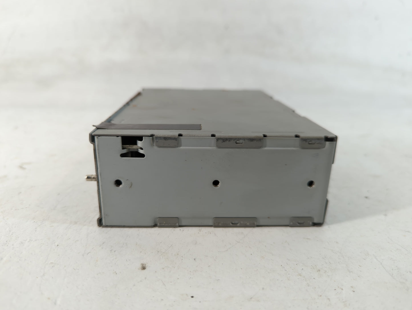 1999-2001 Pontiac Grand Prix Radio AM FM Cd Player Receiver Replacement P/N:12201549 Fits Fits 1999 2000 2001 OEM Used Auto 