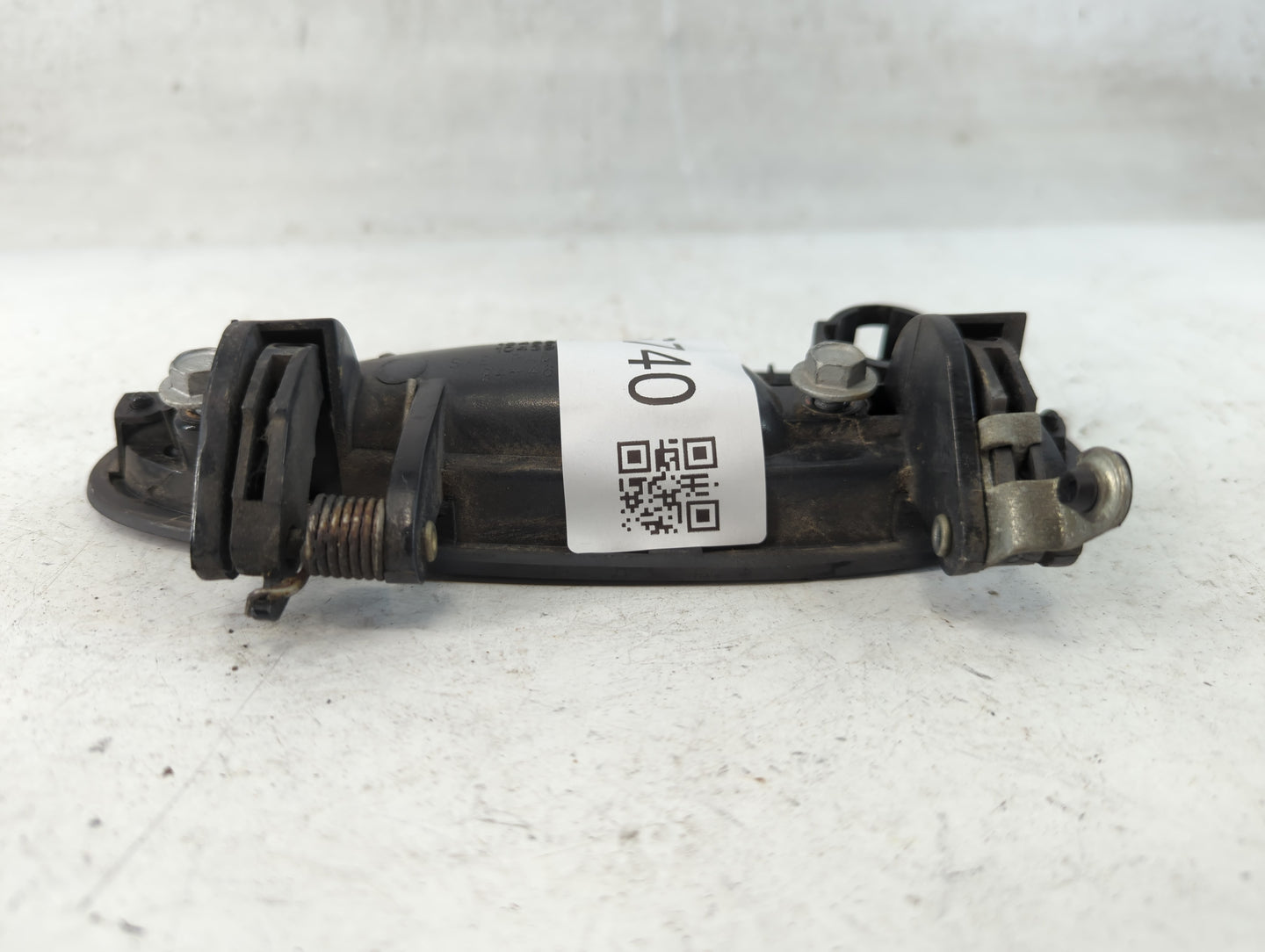1997 Pontiac Grand Prix Driver Rear Left Door Handle Exterior Assembly - Oemusedautoparts1.com