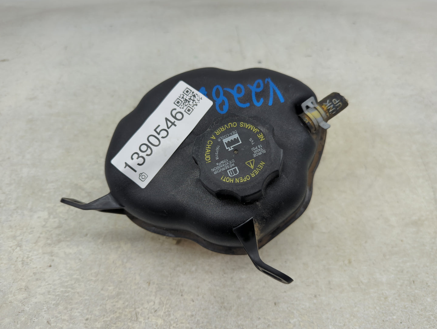 1999-2005 Pontiac Montana Windshield Washer Fluid Reservoir Bottle Oem - Oemusedautoparts1.com