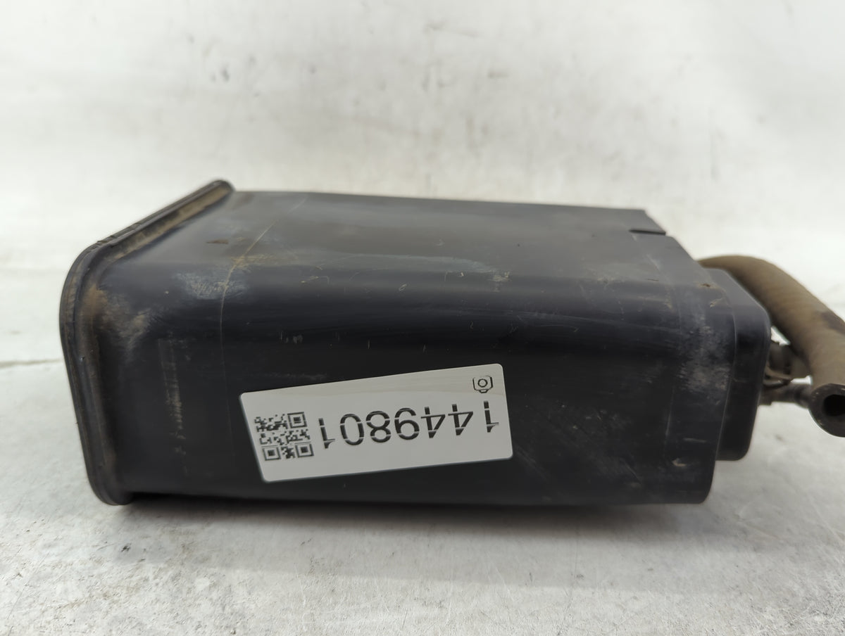 2001 Pontiac Montana Fuel Vapor Charcoal Canister - Oemusedautoparts1.com