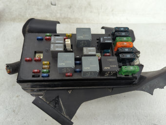 compare product 2000-2001 Pontiac Montana Fusebox Fuse Box Panel Relay Module P/N:1219 4077 Fits Fits 2000 2001 OEM Used Auto Parts