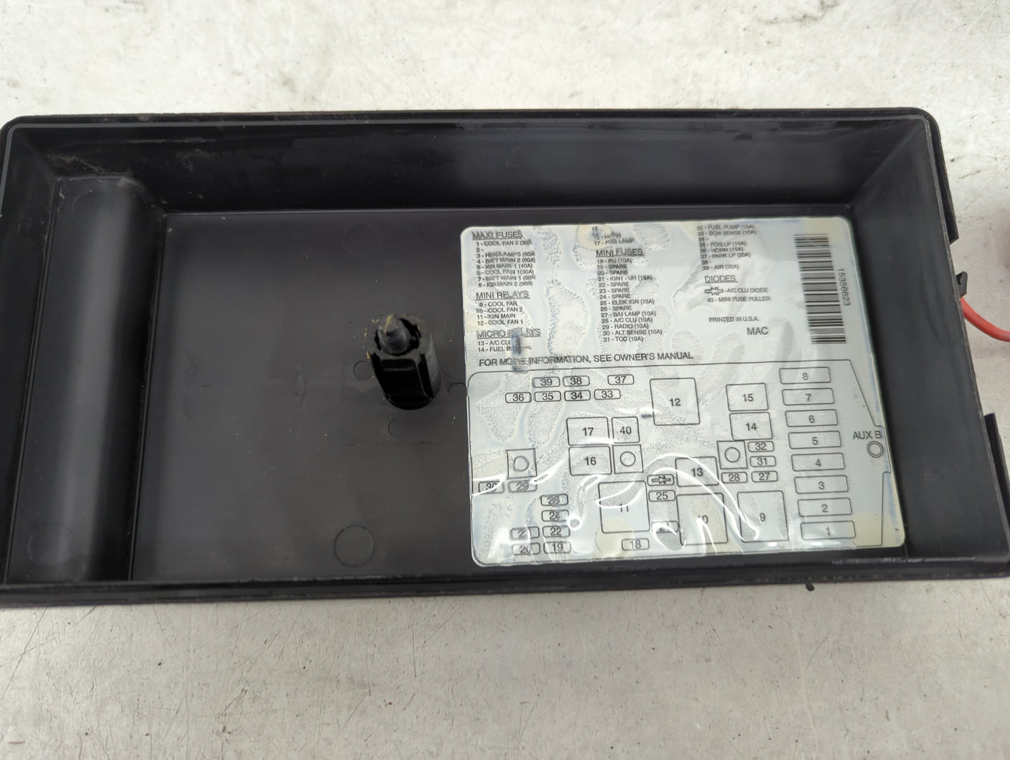 2000-2001 Pontiac Montana Fusebox Fuse Box Panel Relay Module P/N:1219 4077 Fits Fits 2000 2001 OEM Used Auto Parts - Oemuse