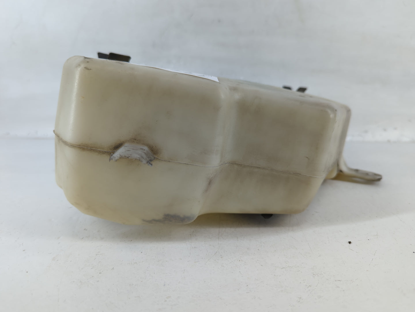 2005 Chevrolet Venture Radiator Coolant Overflow Expansion Tank Bottle - Oemusedautoparts1.com