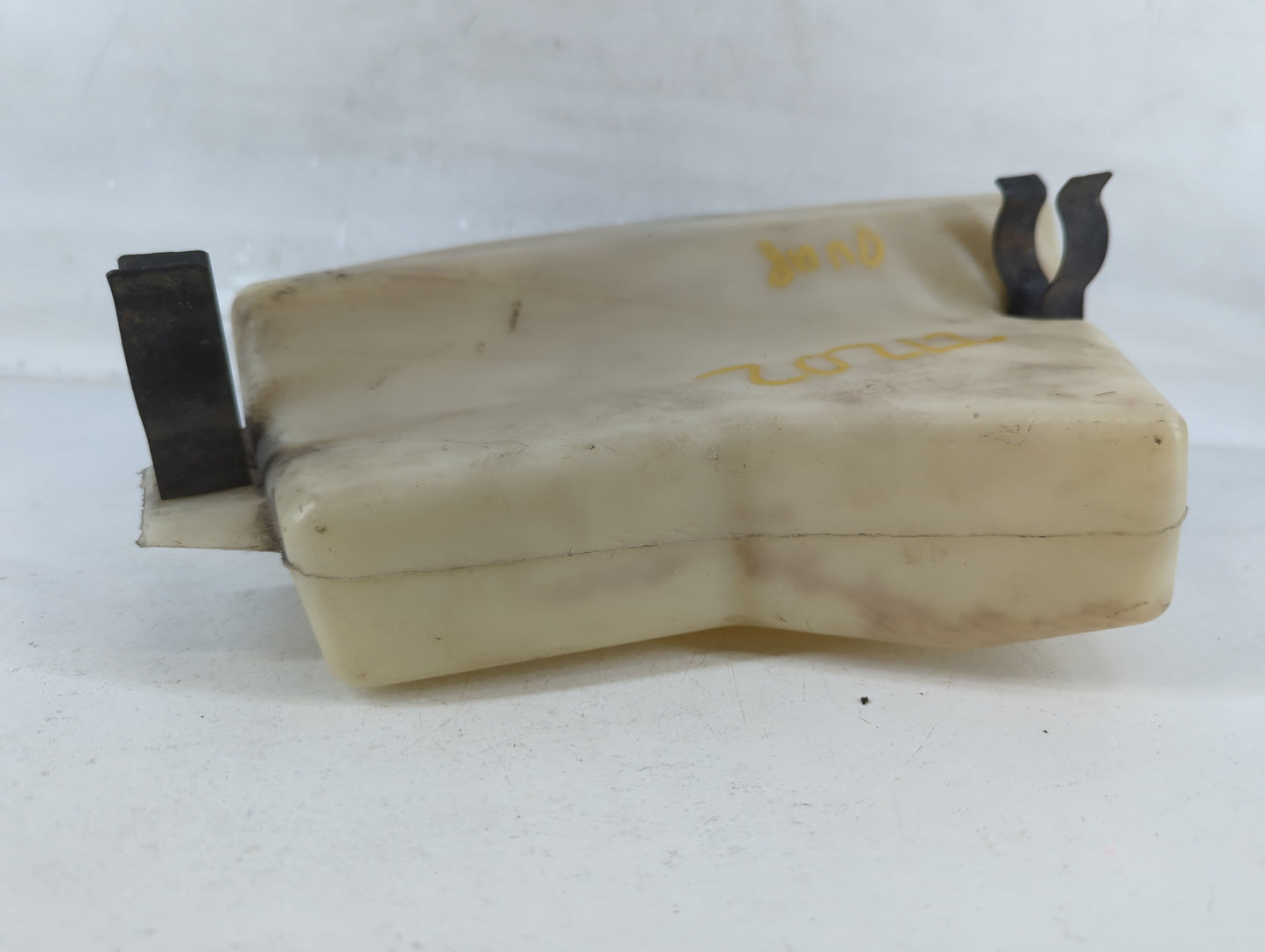 2005 Chevrolet Venture Radiator Coolant Overflow Expansion Tank Bottle - Oemusedautoparts1.com