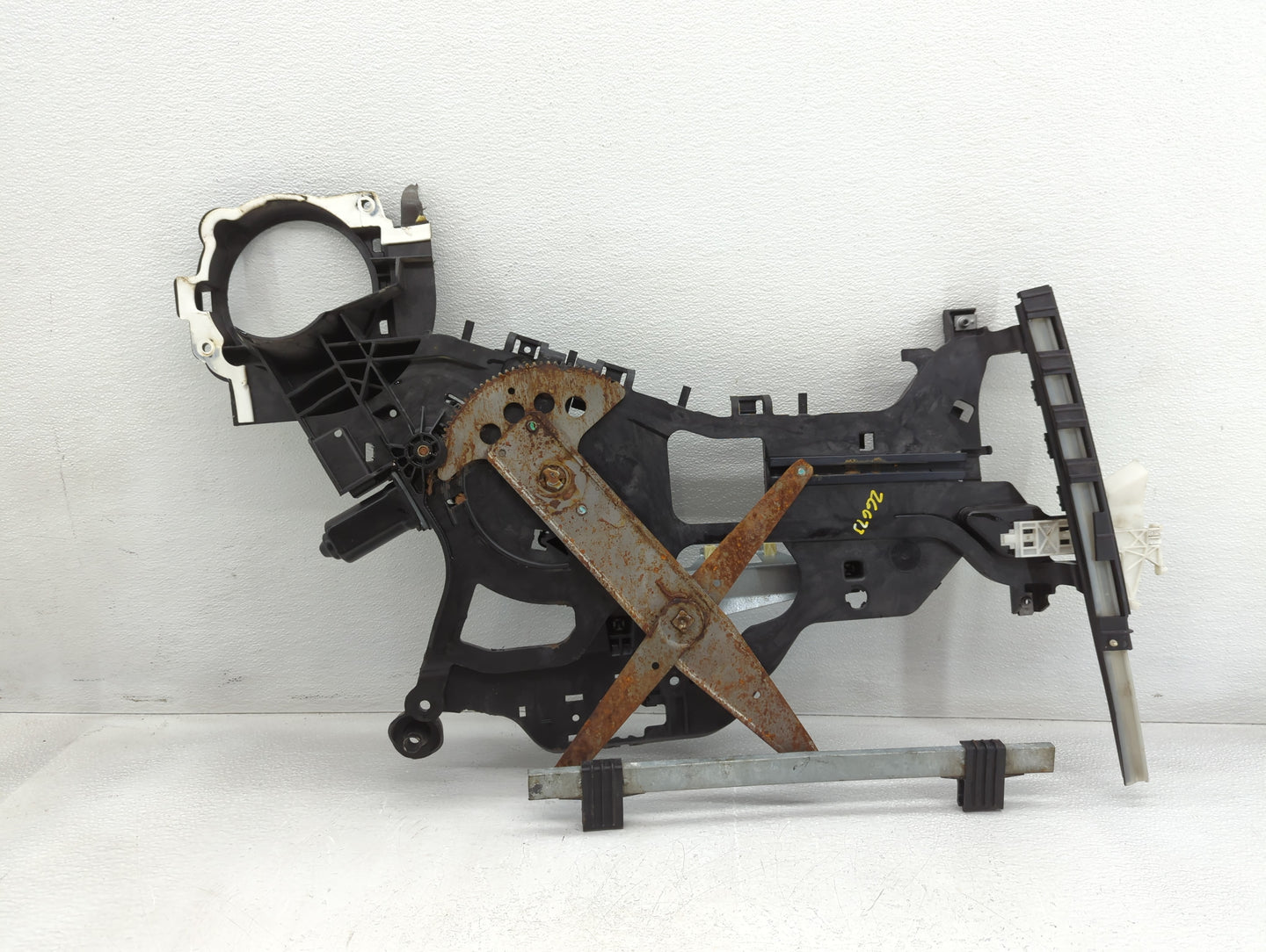 1999-2001 Pontiac Montana Driver Left Front Window Regulator - Oemusedautoparts1.com