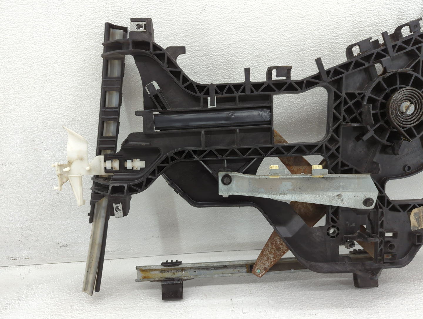 1999-2001 Pontiac Montana Driver Left Front Window Regulator - Oemusedautoparts1.com