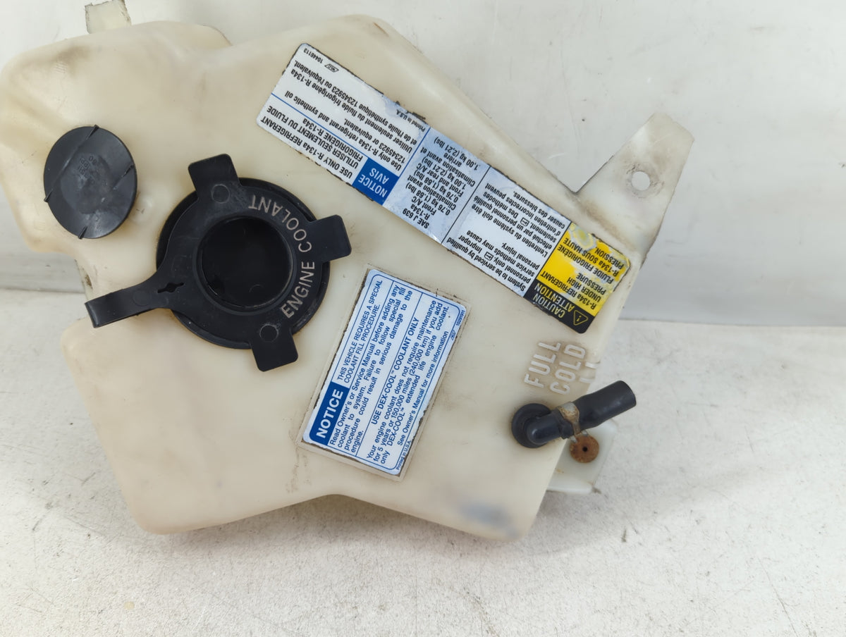 1999-2009 Pontiac Montana Radiator Coolant Overflow Expansion Tank Bottle 924518 - Oemusedautoparts1.com