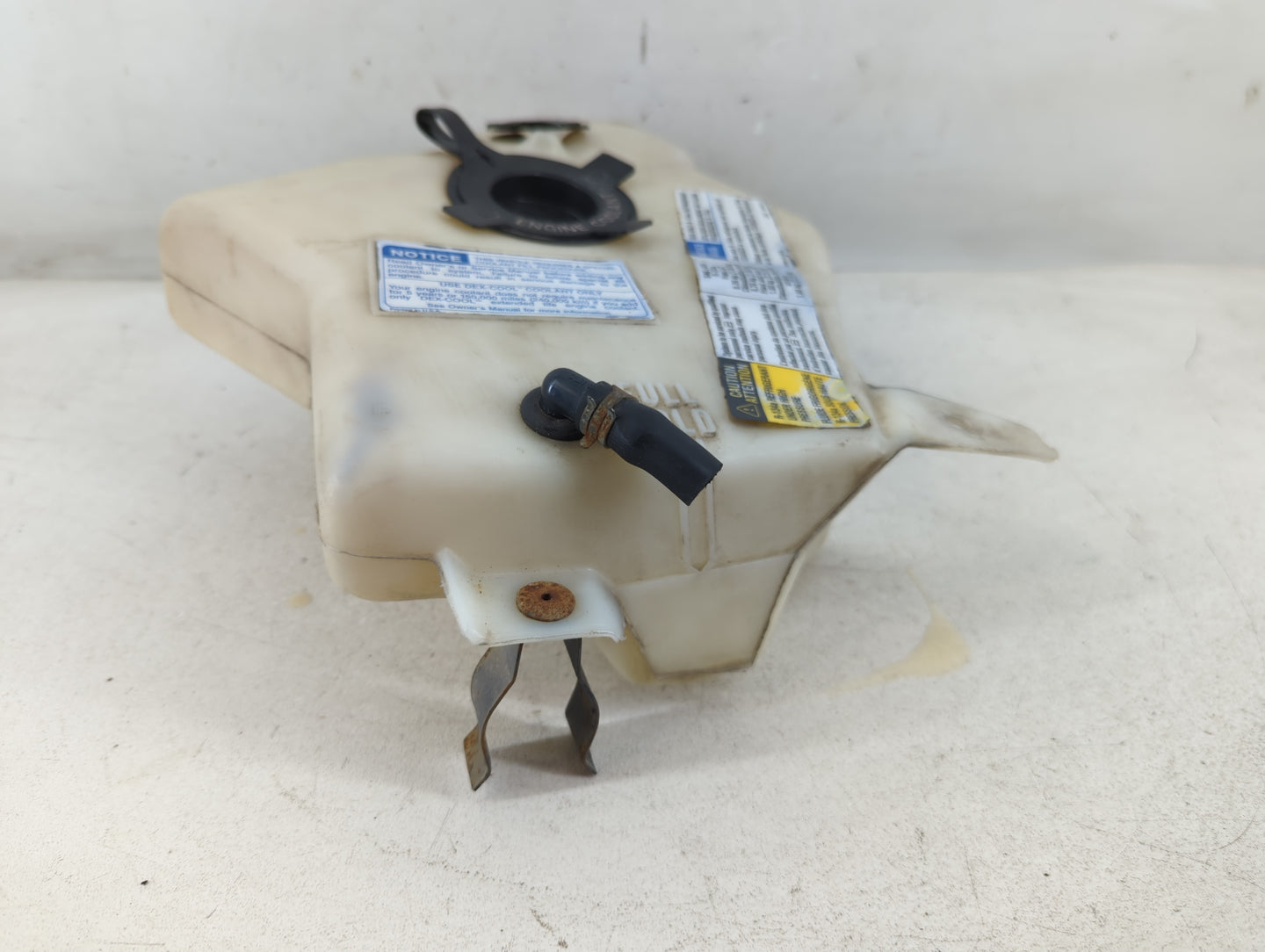 1999-2009 Pontiac Montana Radiator Coolant Overflow Expansion Tank Bottle 924518 - Oemusedautoparts1.com