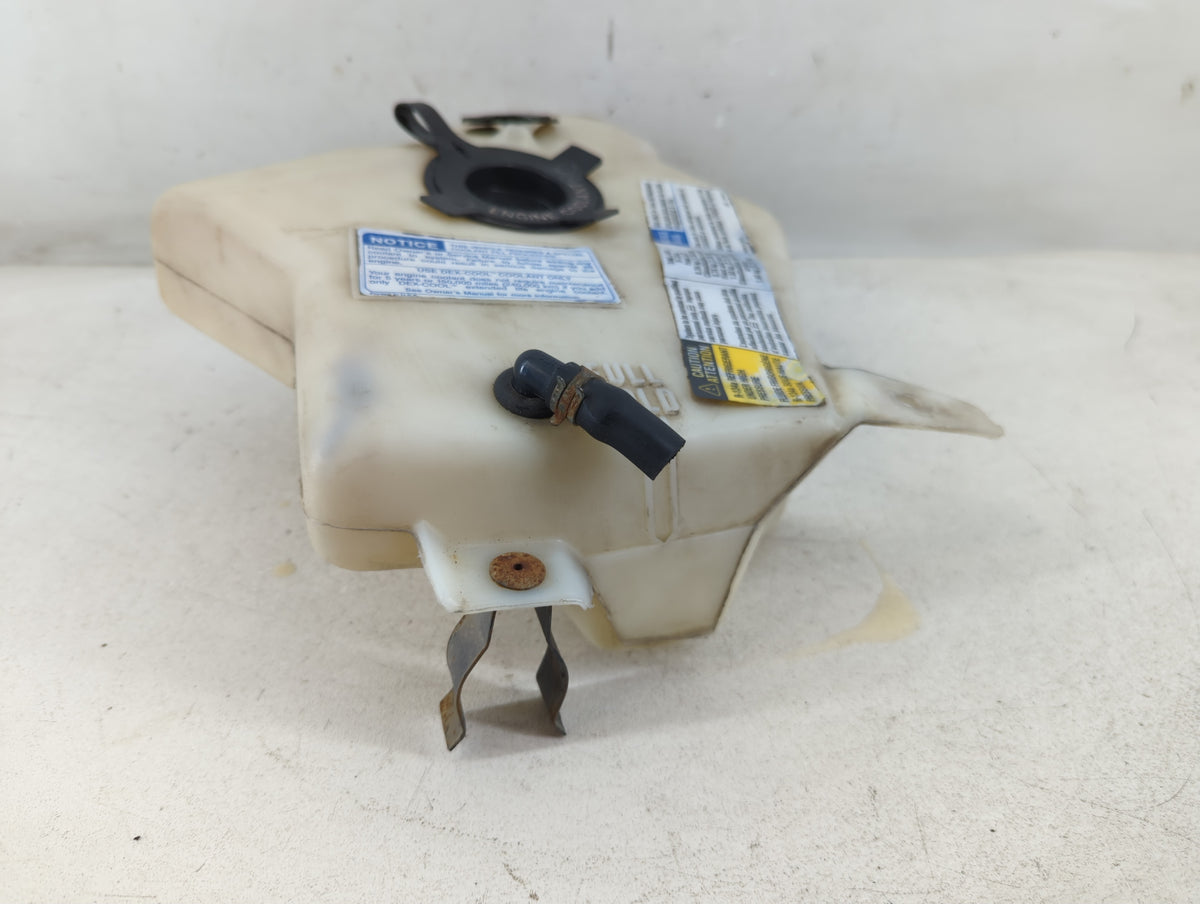 1999-2009 Pontiac Montana Radiator Coolant Overflow Expansion Tank Bottle 924518 - Oemusedautoparts1.com
