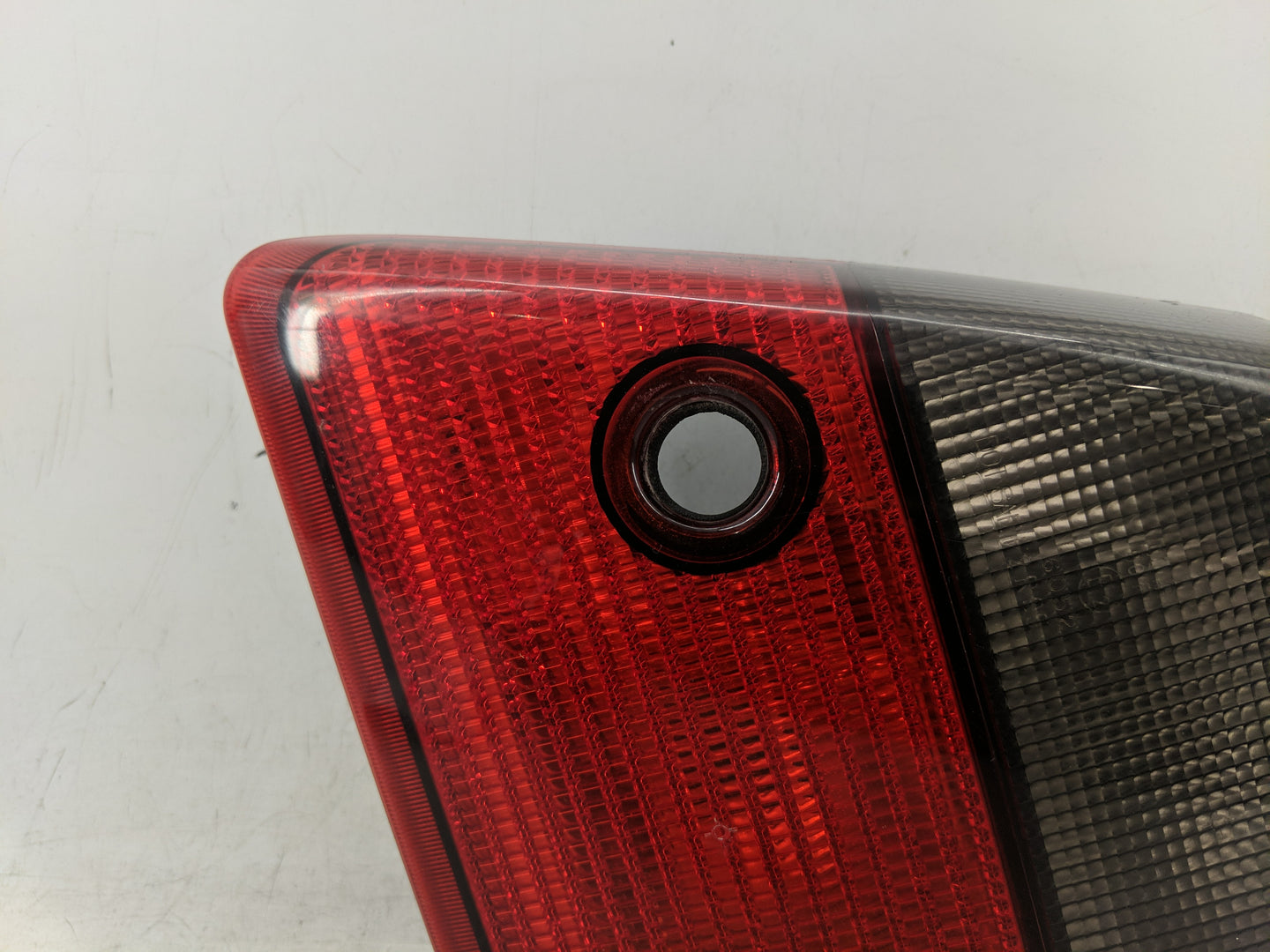 1999-2001 Saab 9-5 Tail Light Assembly Passenger Right OEM Fits Fits 1999 2000 2001 OEM Used Auto Parts - Oemusedautoparts1.