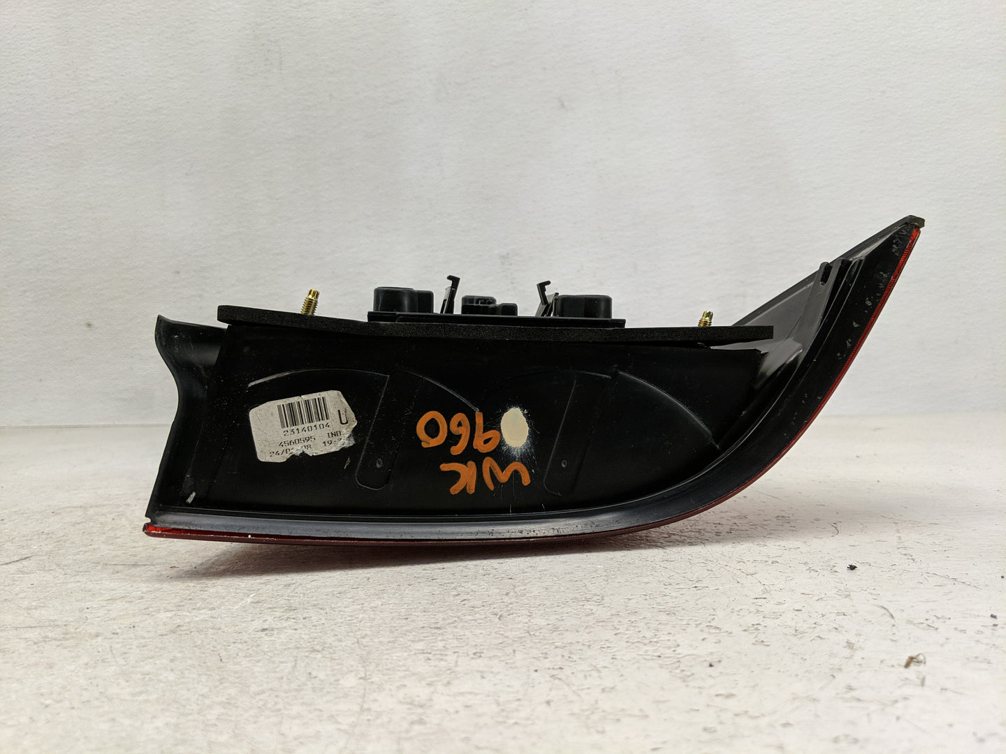 2001 Saab 95 Tail Light Assembly Driver Left OEM P/N:4560595 Fits OEM Used Auto Parts - Oemusedautoparts1.com