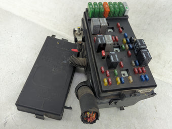compare product 2001 Saturn L300 Fusebox Fuse Box Panel Relay Module P/N:22671892 Fits OEM Used Auto Parts
