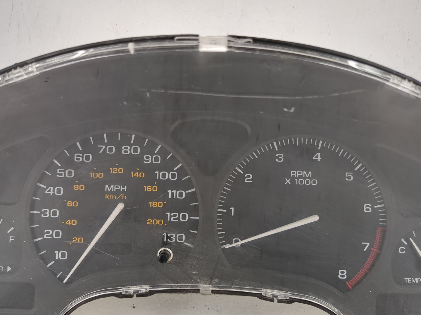 2001 Saturn L Series Instrument Cluster Speedometer Gauges P/N:24416006 1911320009B, 3329530001A Miles: Fits Fits 2000 2002 
