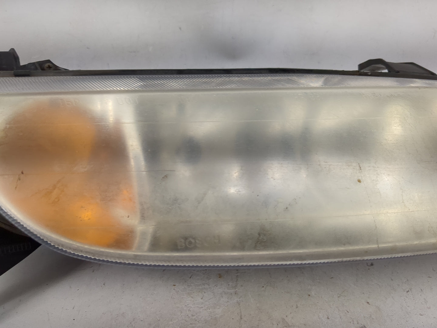 Saturn L Series Passenger Right Oem Head Light Headlight Lamp - Oemusedautoparts1.com
