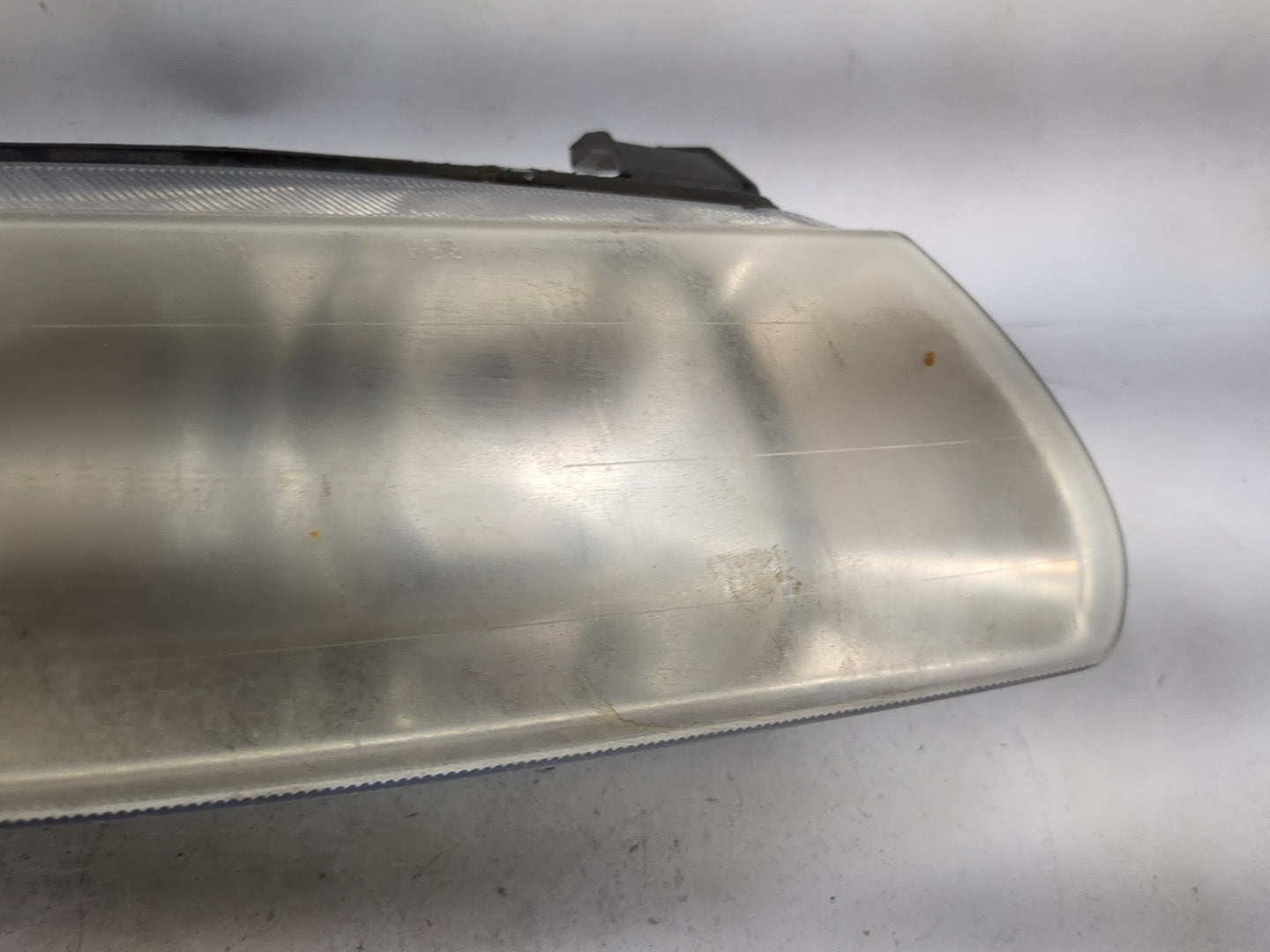 Saturn L Series Passenger Right Oem Head Light Headlight Lamp - Oemusedautoparts1.com