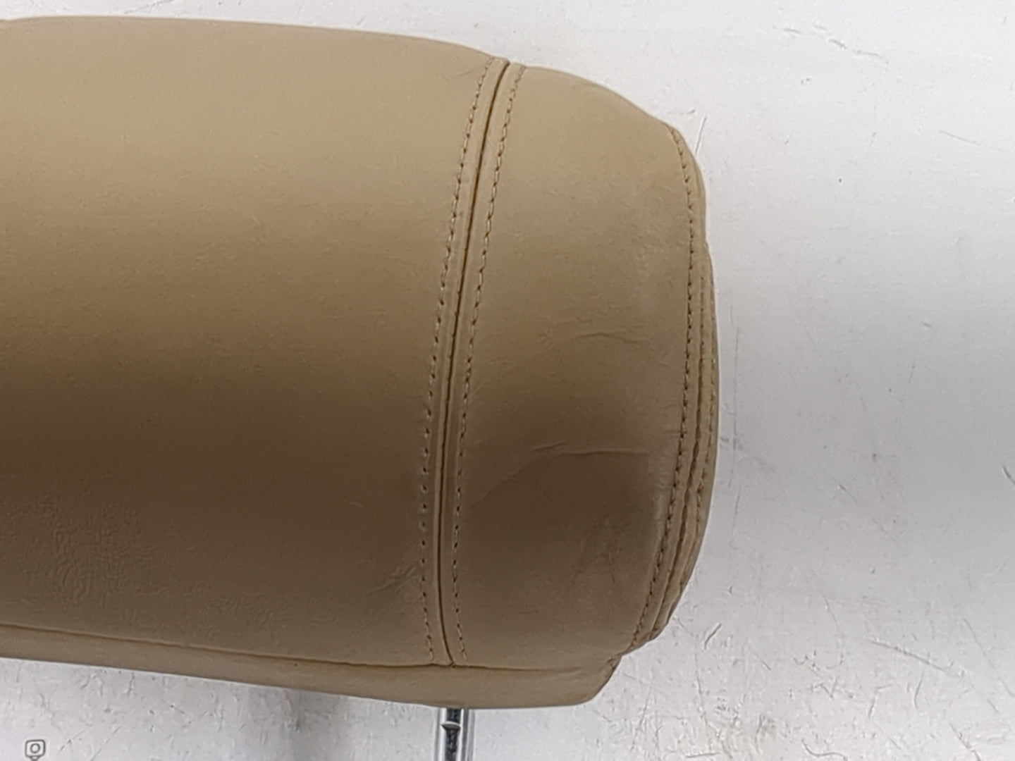 2001 Saturn L Sw Headrest Head Rest Front Driver Passenger Seat Fits OEM Used Auto Parts - Oemusedautoparts1.com