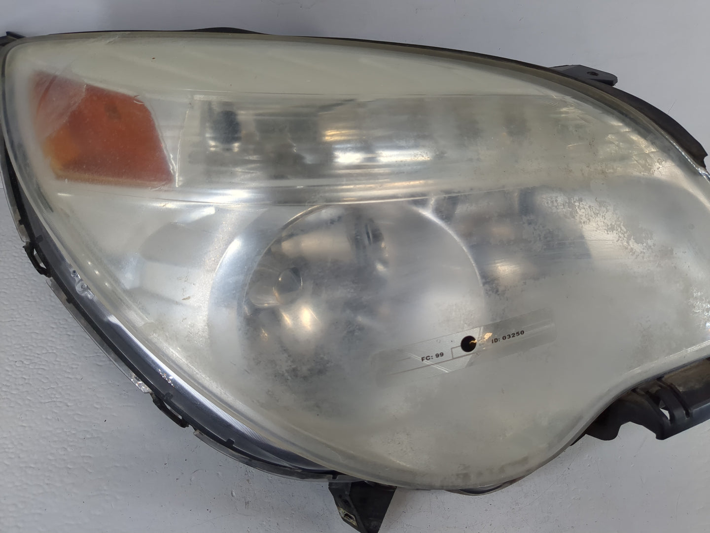 2001 Saturn Sl Passenger Right Oem Head Light Headlight Lamp - Oemusedautoparts1.com