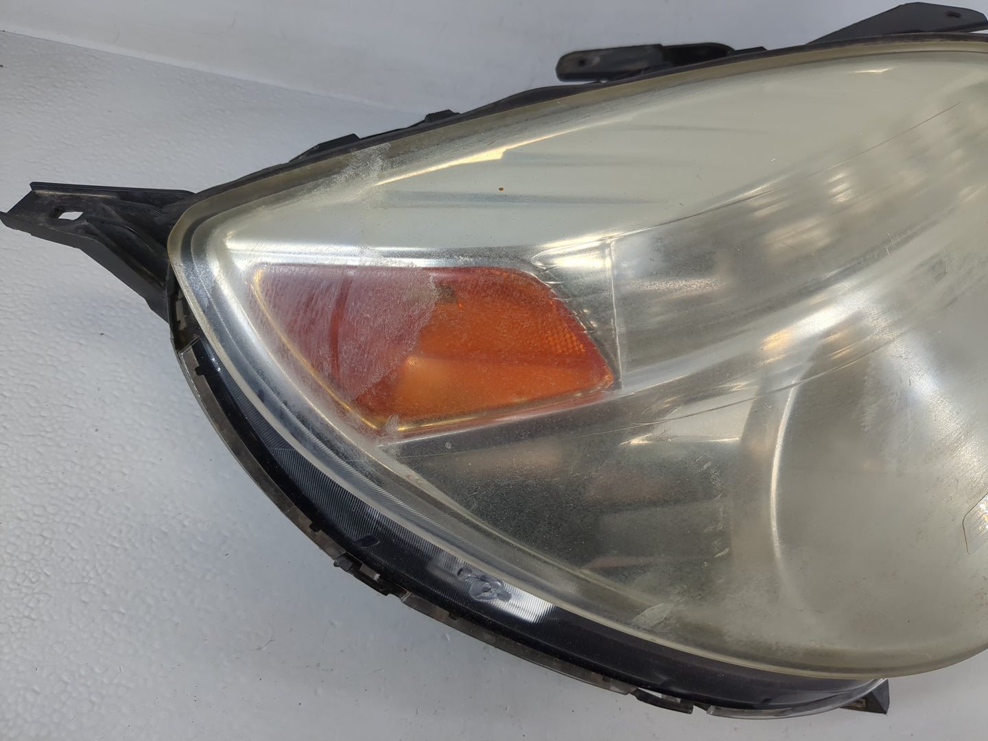 2001 Saturn Sl Passenger Right Oem Head Light Headlight Lamp - Oemusedautoparts1.com