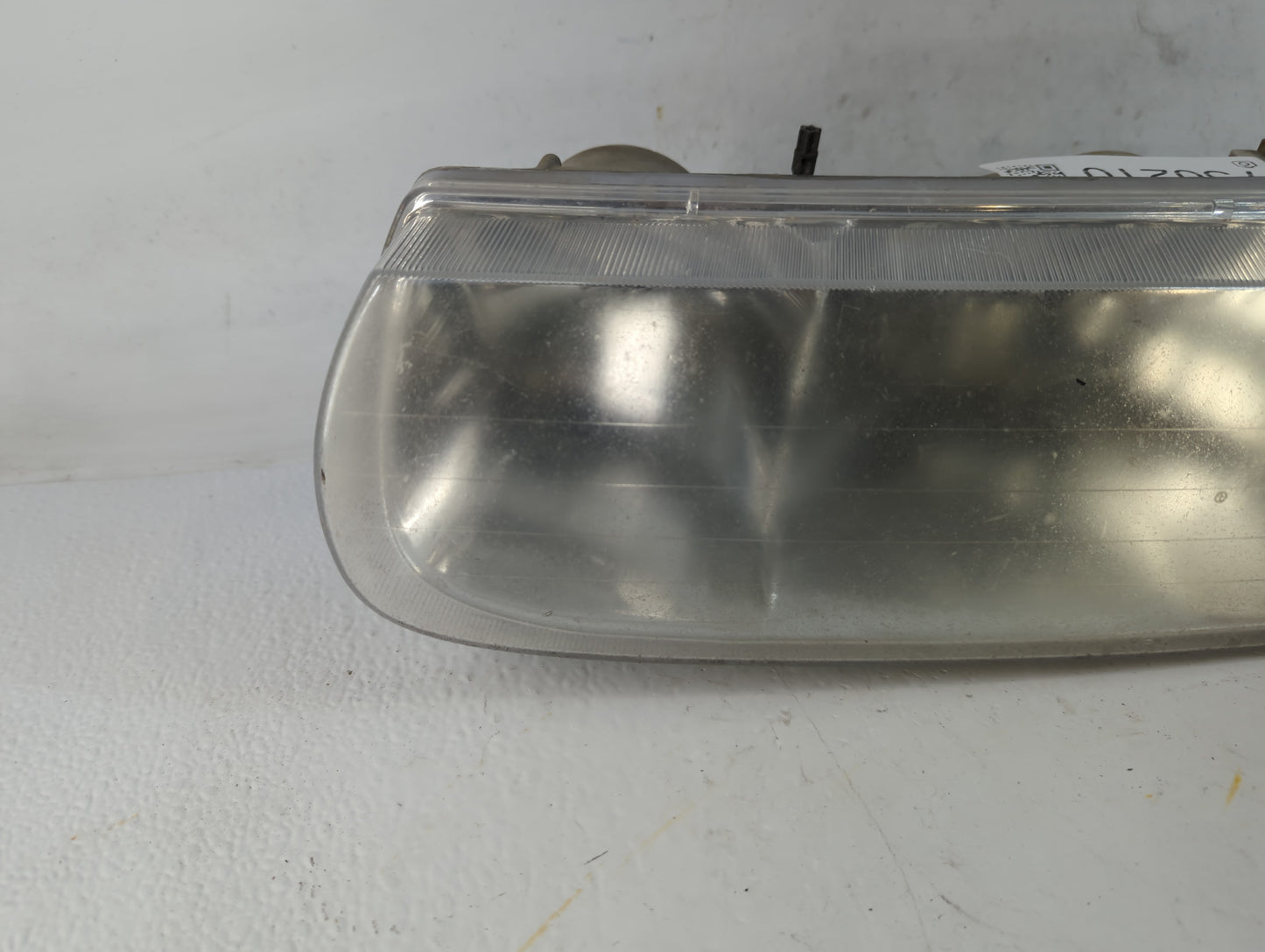 2000-2002 Saturn Sl Driver Left Oem Head Light Headlight Lamp - Oemusedautoparts1.com