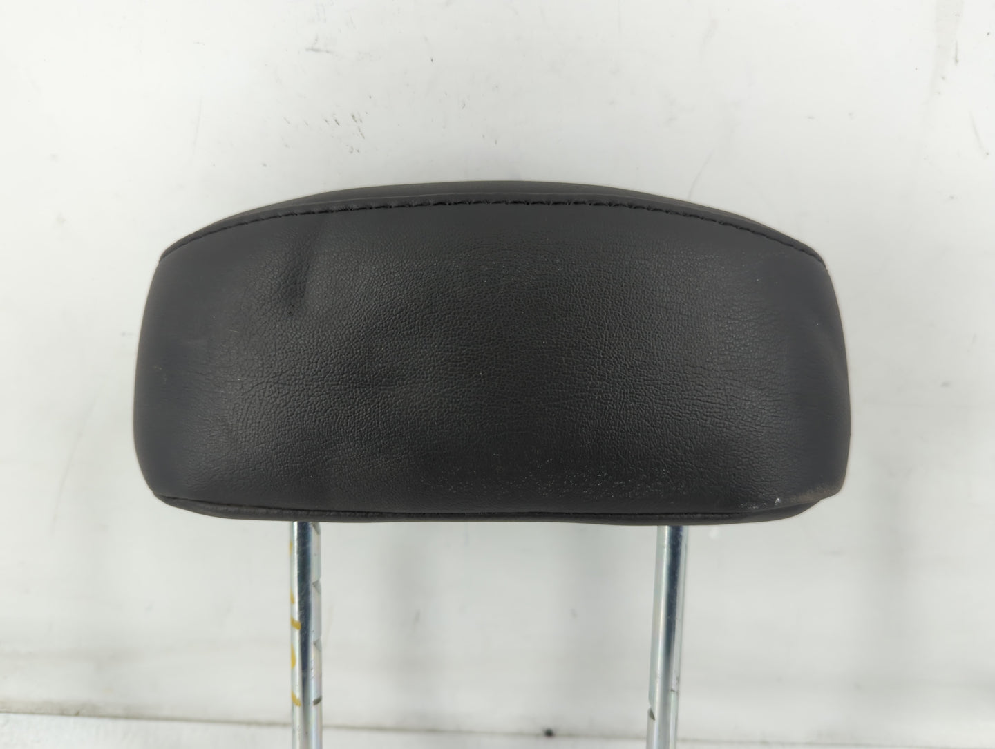 2001 Saturn Sl Headrest Head Rest Rear Seat Fits Fits 2000 2002 OEM Used Auto Parts - Oemusedautoparts1.com