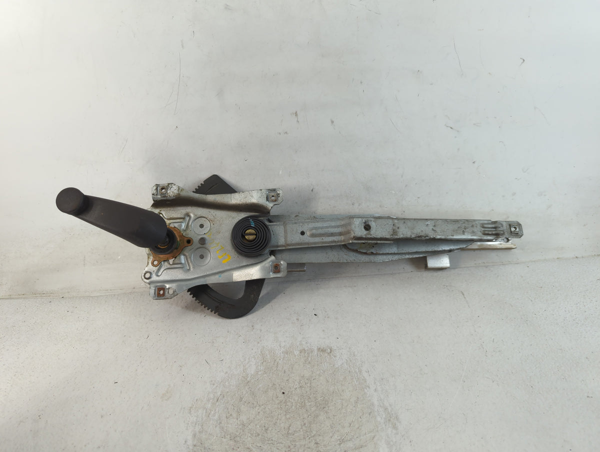 2000-2002 Saturn Sl1 Used Driver Left Front Window Regulator 791470 - Oemusedautoparts1.com