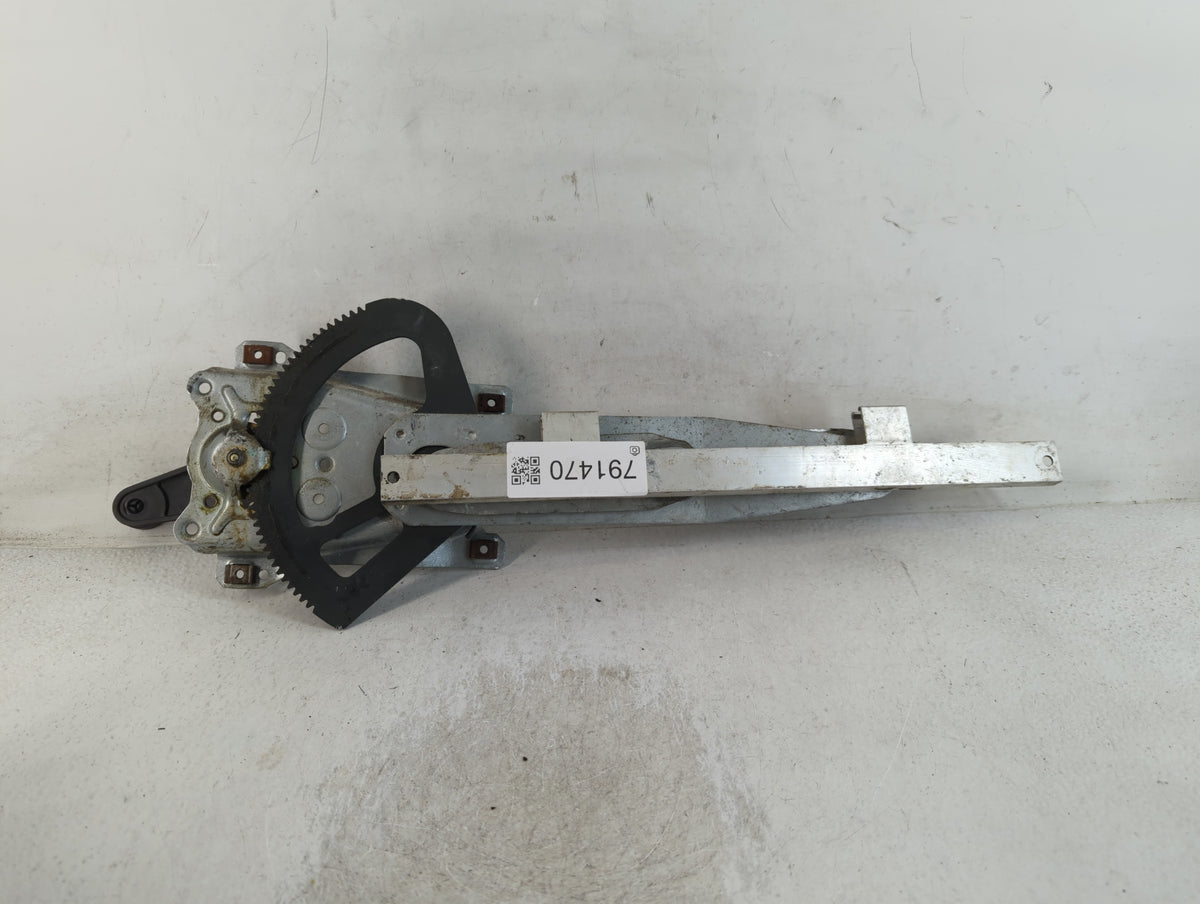 2000-2002 Saturn Sl1 Used Driver Left Front Window Regulator 791470 - Oemusedautoparts1.com