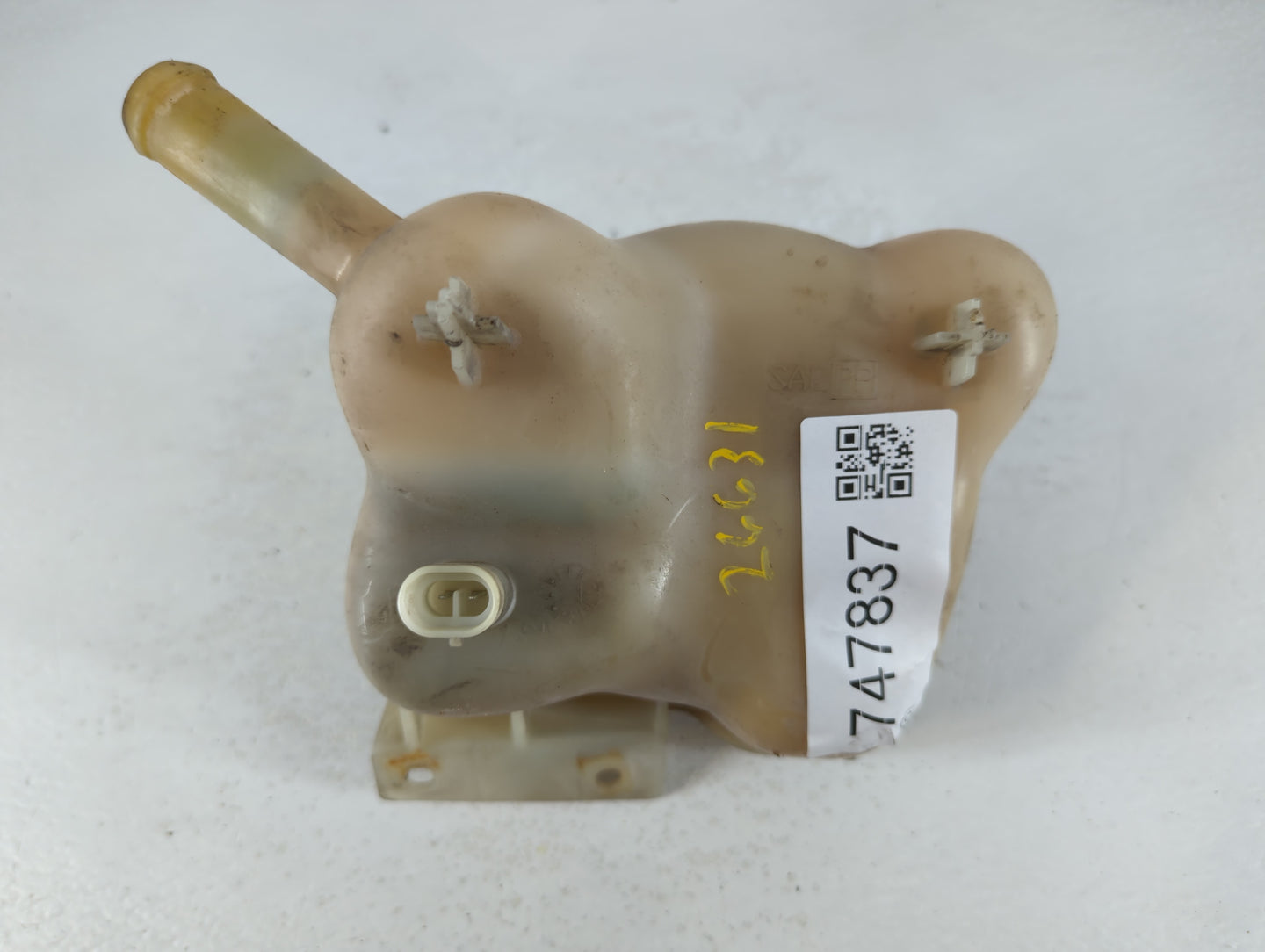 1992-2002 Saturn Sl2 Radiator Coolant Overflow Expansion Tank Bottle - Oemusedautoparts1.com