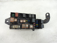 2000-2001 Subaru Legacy Fusebox Fuse Box Panel Relay Module P/N:MB500100B Fits Fits 2000 2001 OEM Used Auto Parts - Oemuseda