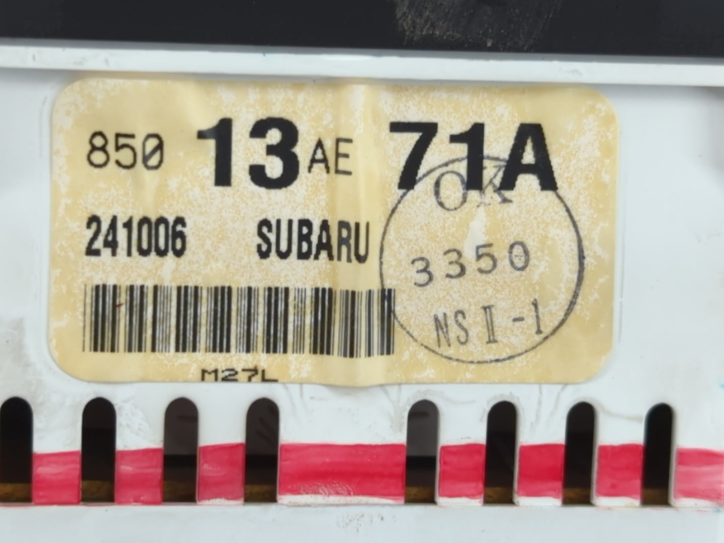 2001-2002 Subaru Legacy Instrument Cluster Speedometer Gauges P/N:241006 850 13AE 71A Fits Fits 2001 2002 OEM Used Auto Part