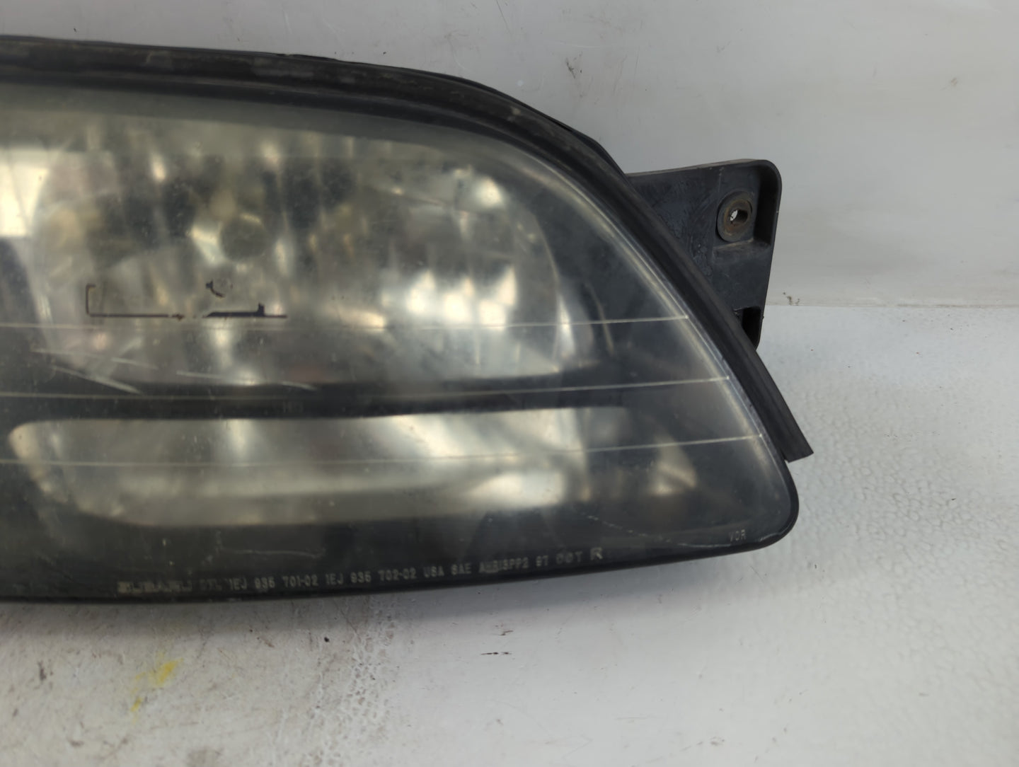 2000-2004 Subaru Legacy Driver Left Oem Head Light Headlight Lamp - Oemusedautoparts1.com