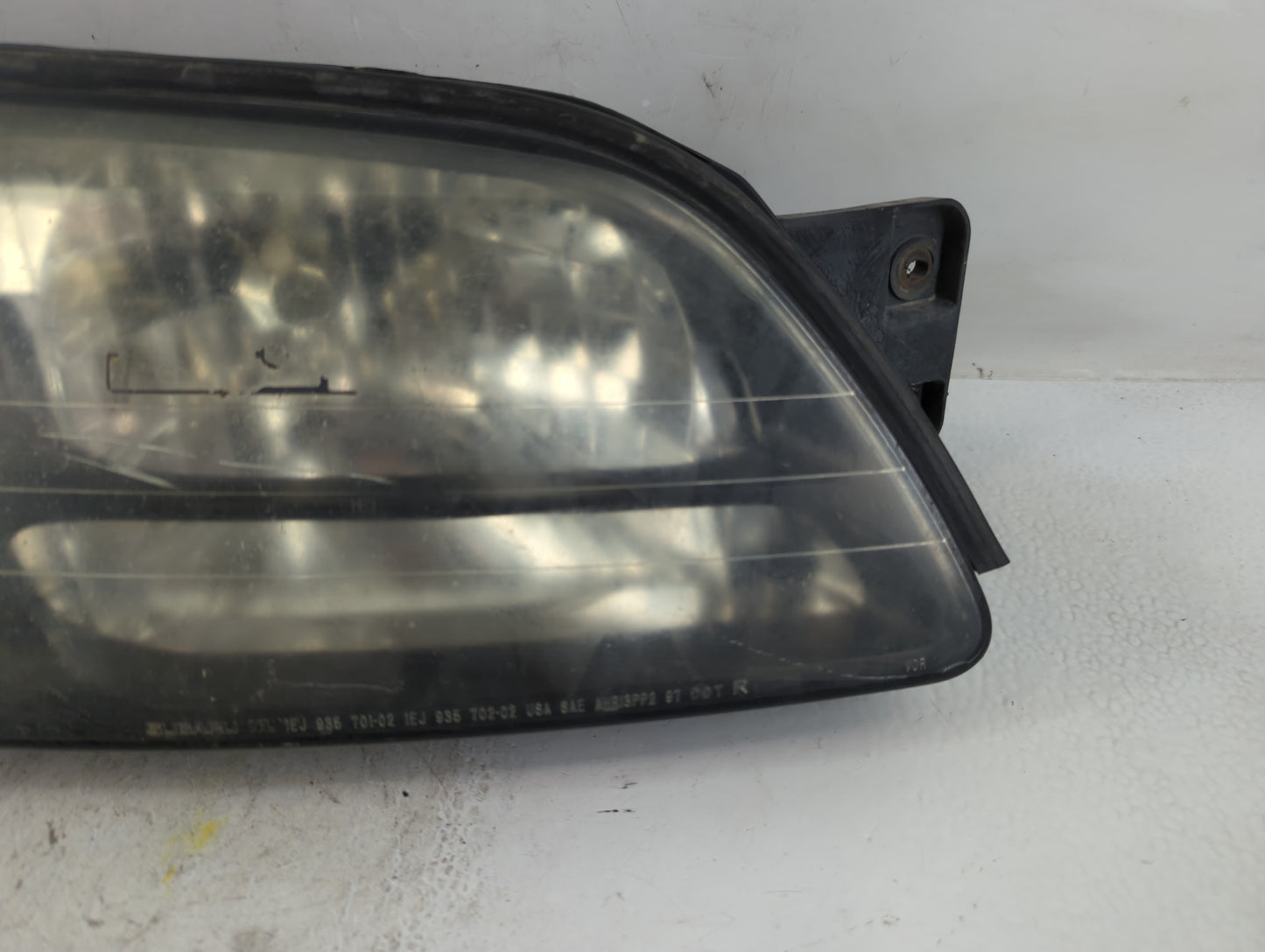 2000-2004 Subaru Legacy Driver Left Oem Head Light Headlight Lamp - Oemusedautoparts1.com
