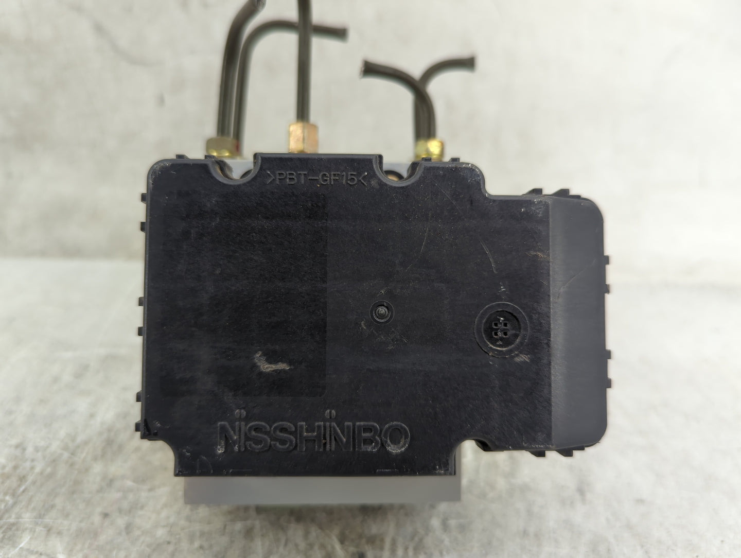 2001 Suzuki Vitara ABS Pump Control Module Replacement P/N:A3.0440-0105.4 Fits OEM Used Auto Parts - Oemusedautoparts1.com