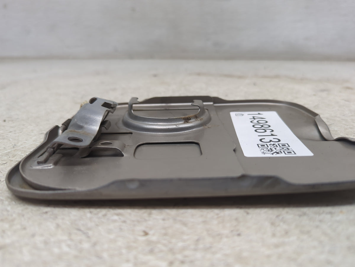 2001 Suzuki Vitara Fuel Tank Door Lid Gas Tank Beige - Oemusedautoparts1.com