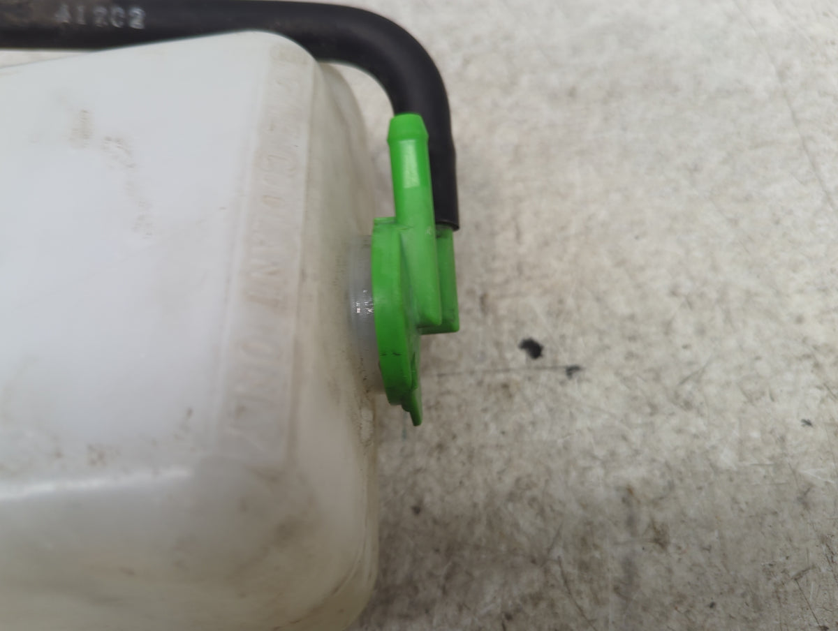 2000-2003 Suzuki Vitara Windshield Washer Fluid Reservoir Bottle Oem - Oemusedautoparts1.com