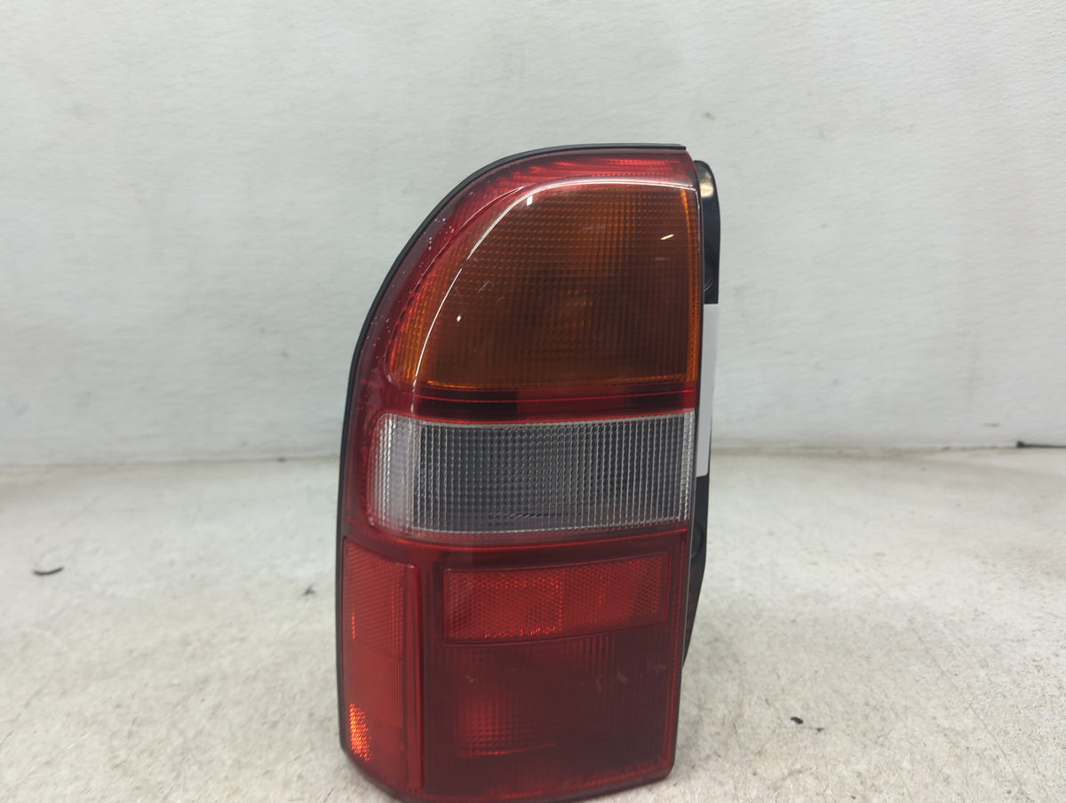 2001 Suzuki Vitara Tail Light Assembly Passenger Right OEM P/N:220-32077 Fits OEM Used Auto Parts - Oemusedautoparts1.com
