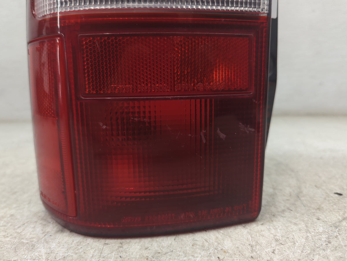 2001 Suzuki Vitara Tail Light Assembly Passenger Right OEM P/N:220-32077 Fits OEM Used Auto Parts - Oemusedautoparts1.com