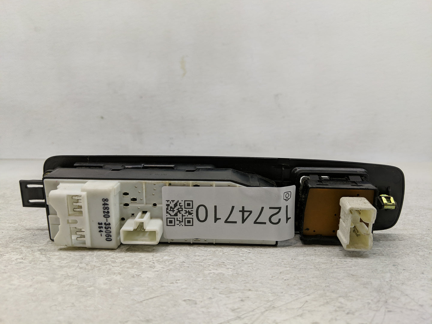 1998-2002 Toyota 4runner Master Power Window Switch Replacement Driver Side Left P/N:84820-35060 Fits OEM Used Auto Parts - 