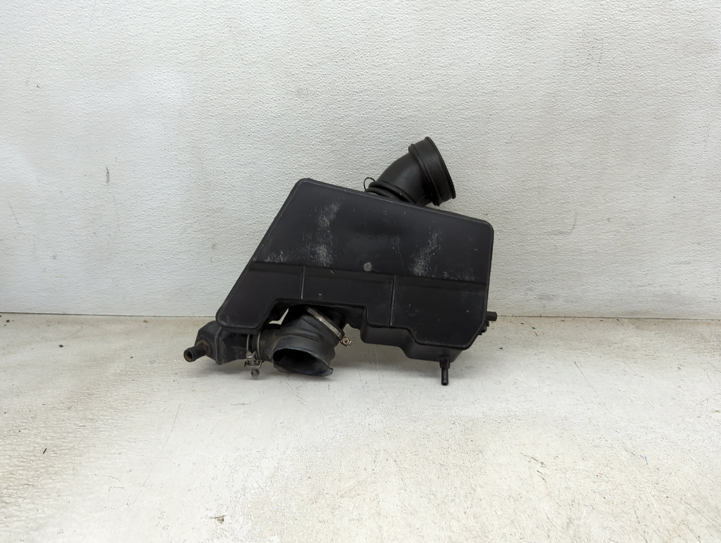 2001 Toyota 4runner Air Cleaner Intake-duct Hose Tube - Oemusedautoparts1.com