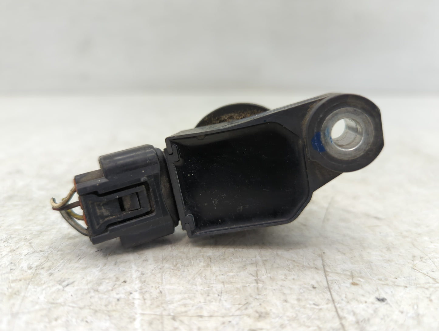 2000-2004 Toyota Avalon Ignition Coil Igniter Pack - Oemusedautoparts1.com