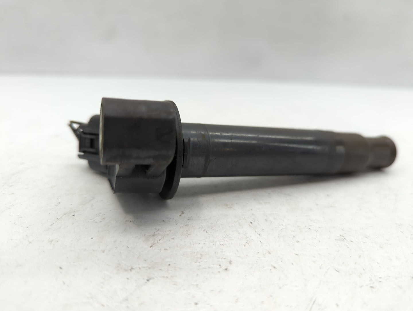 2000-2004 Toyota Avalon Ignition Coil Igniter Pack - Oemusedautoparts1.com