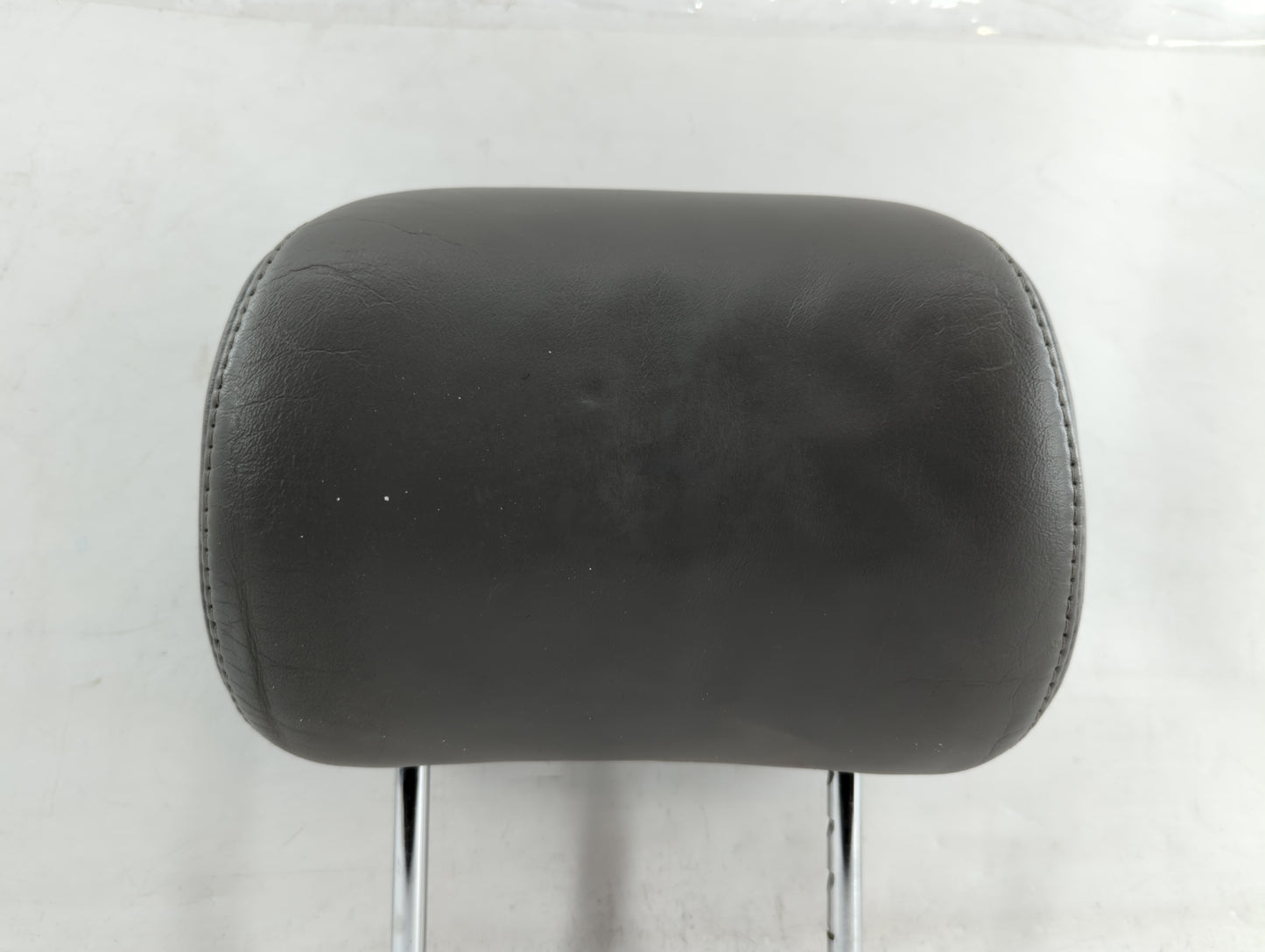2000-2004 Toyota Avalon Headrest Head Rest Rear Seat Fits Fits 2000 2001 2002 2003 2004 OEM Used Auto Parts - Oemusedautopar